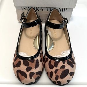 Ivanka Trump  Ballet Flat Toddler Size 8 NEW